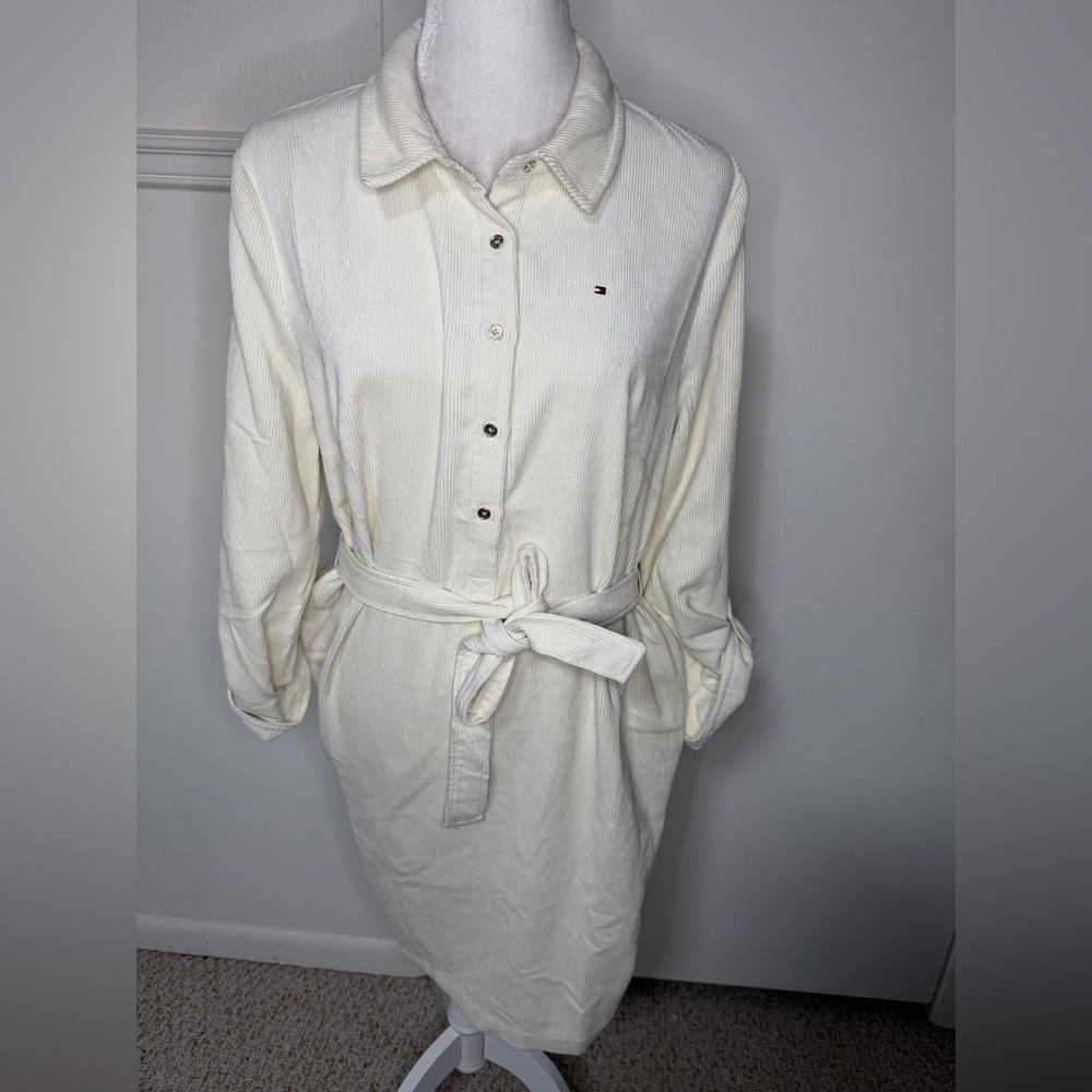 Tommy Hilfiger Off-White corduroy dress with belt size 12 new with tag